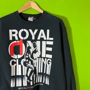 medium royal one black girls crewneck‎ y2k 2000s sweatshirt